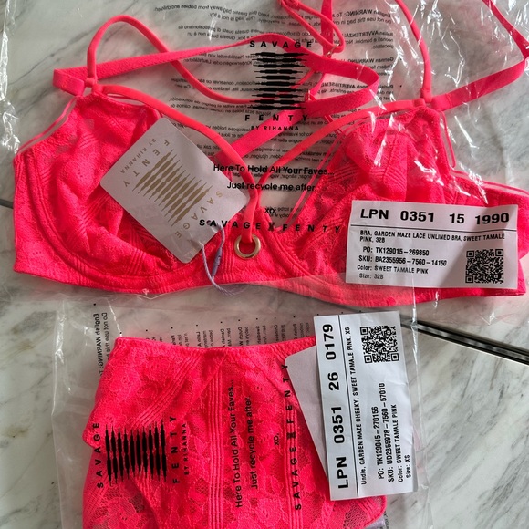 Savage X Fenty Sweet Tamale Pink Garden Maze 2-Piece Set - Picture 10 of 11